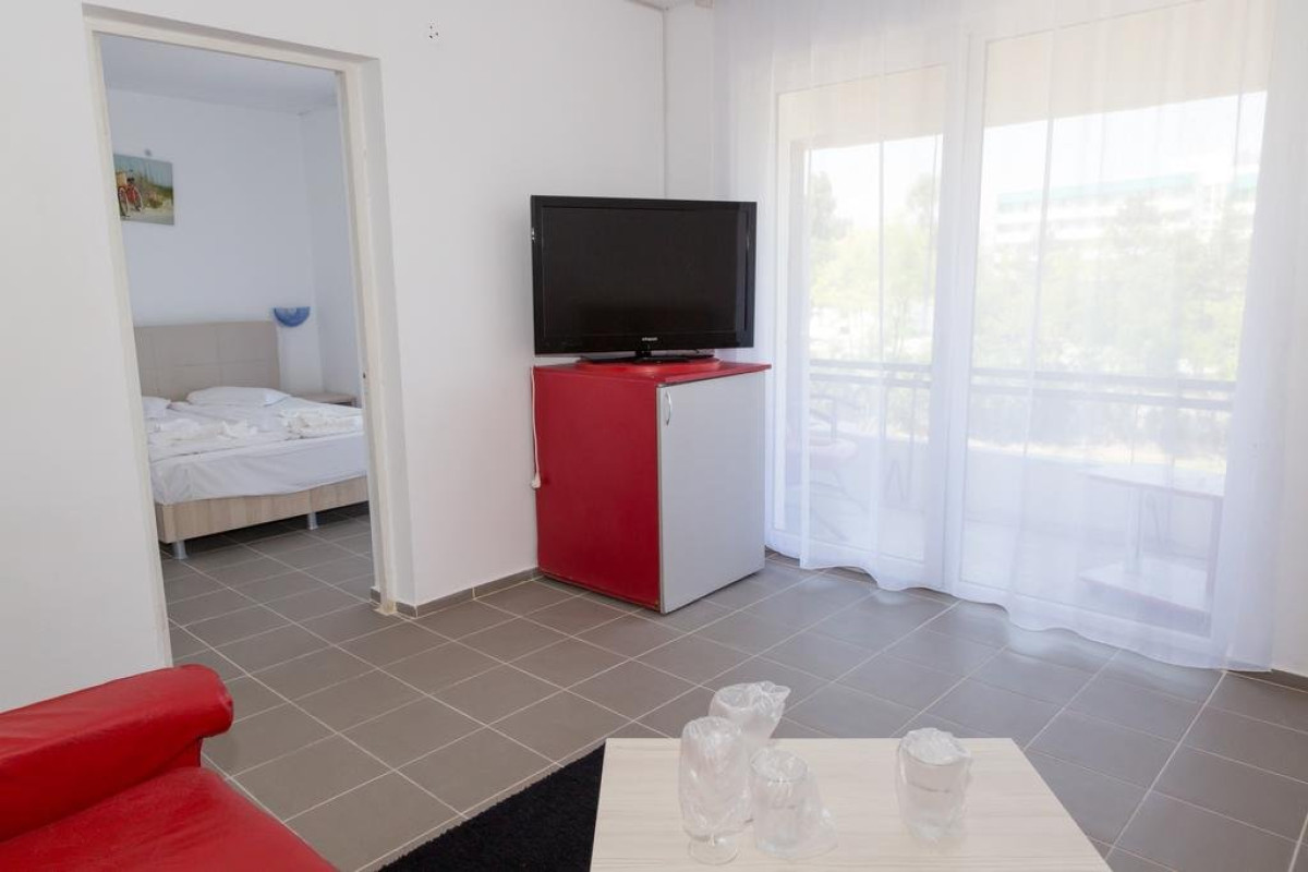 Iulia Resort