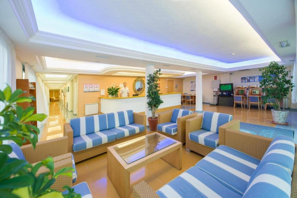VIBRA SESTANYOL HOTEL