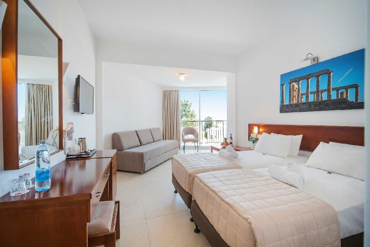 AVLIDA HOTEL
