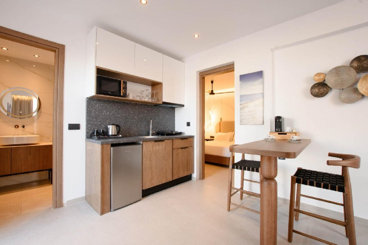 VAYA SUITES OMILOS HOTELS