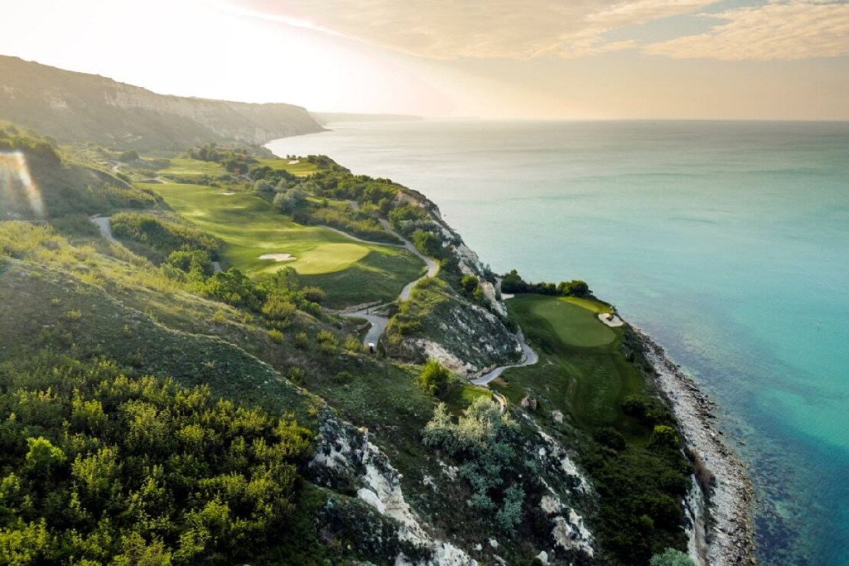 THRACIAN CLIFFS