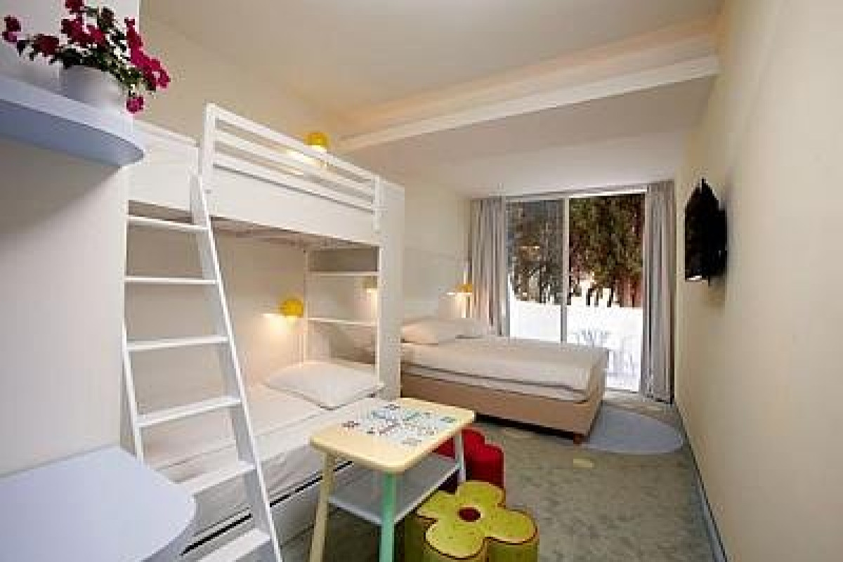 AMADRIA PARK KIDS HOTEL ANDRIJA (Ex Solaris) (Sibenik)