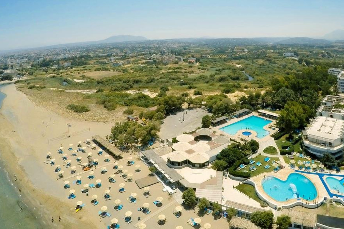 Apollonia Beach Resort and Spa (K)