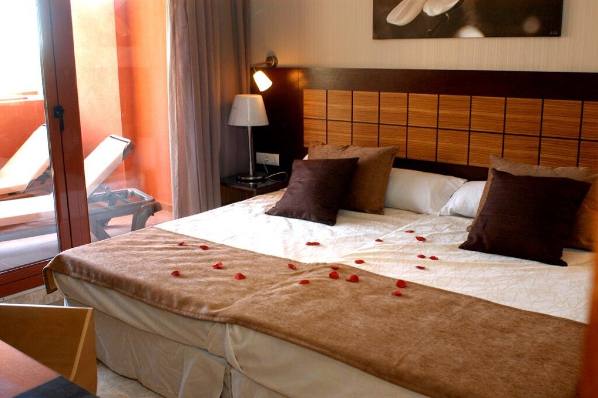 Holiday World Polynesia Hotel (Benalmadena)