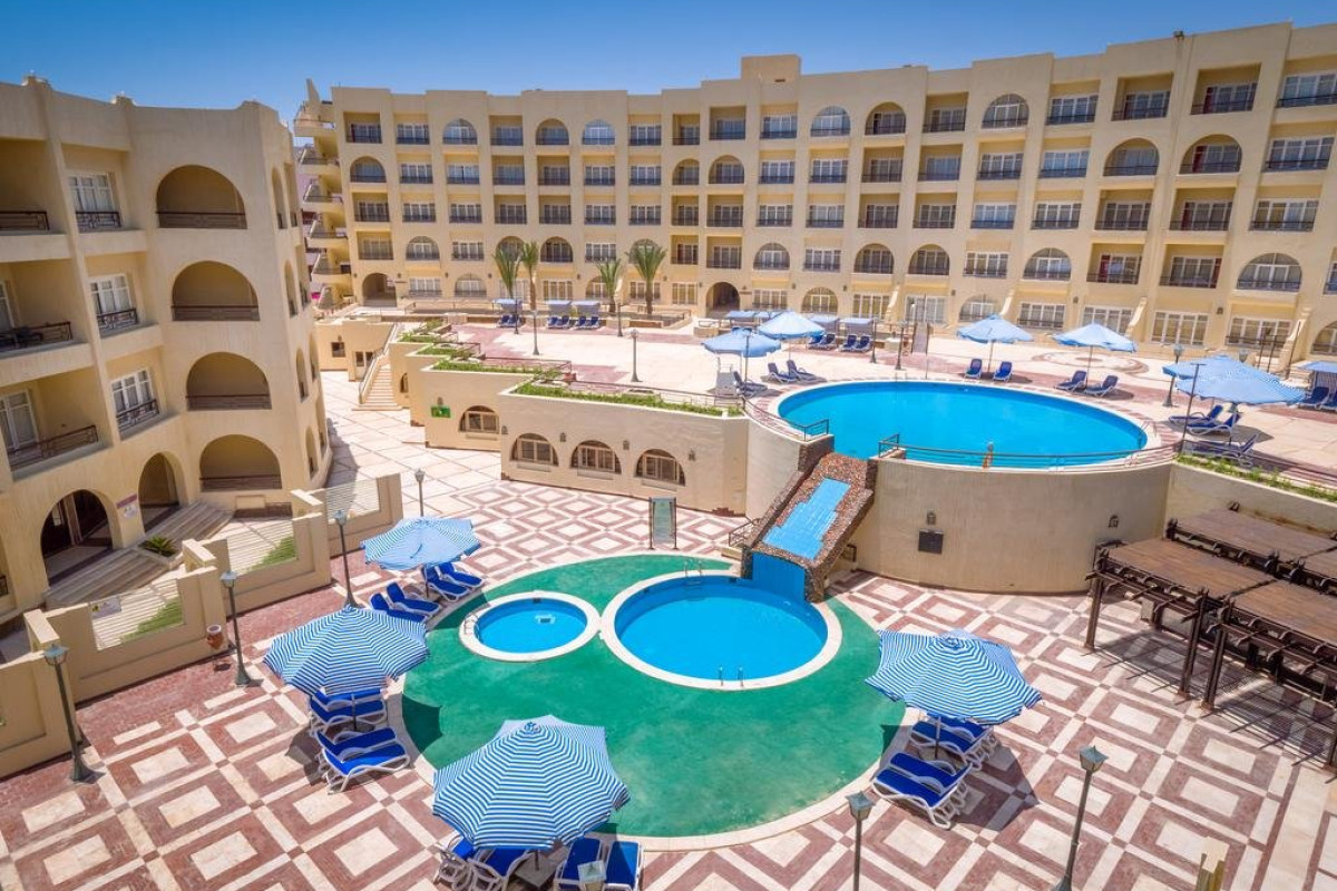 SUNNY DAYS MIRETTE FAMILY RESORT