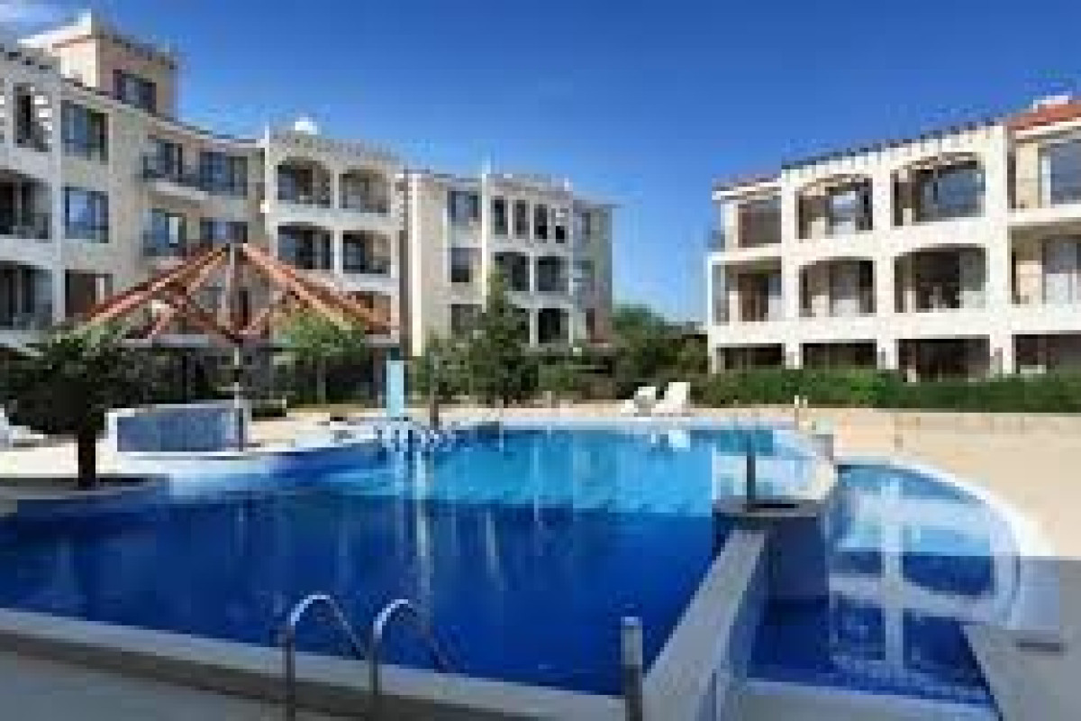 BAY APARTAMENTS