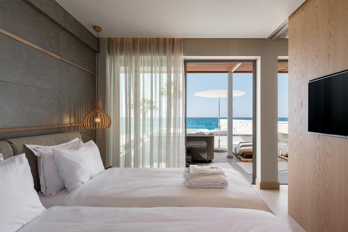 Ikones Seafront Luxury Suites - Adults Only (K)