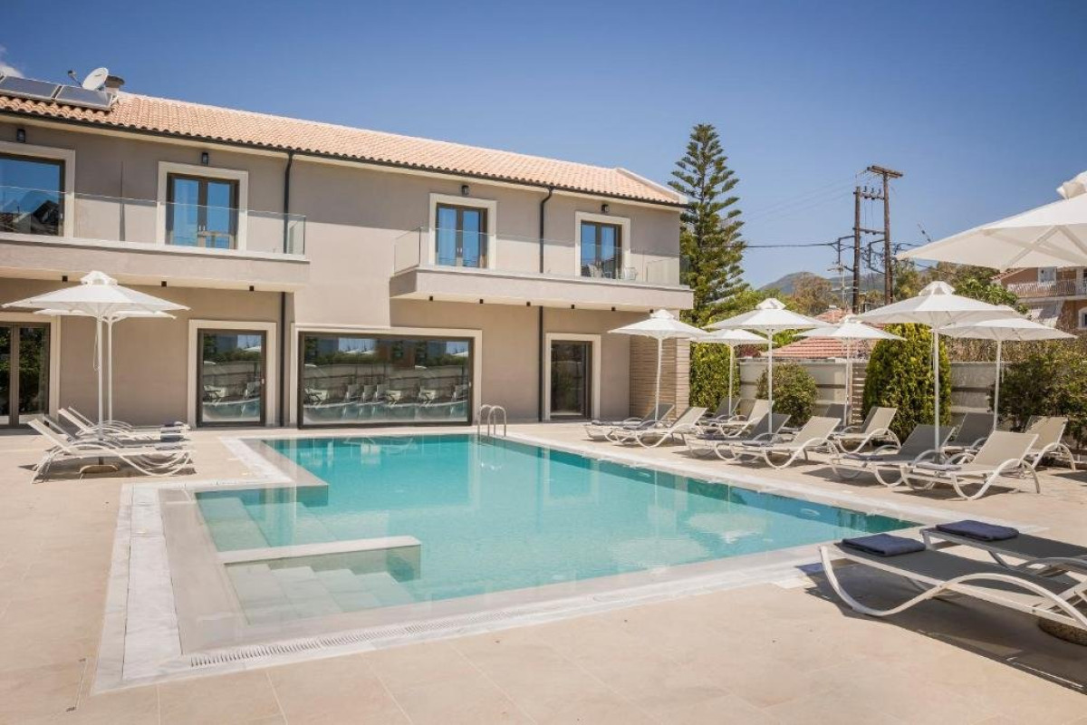 Notos Luxury Studios Apartments
