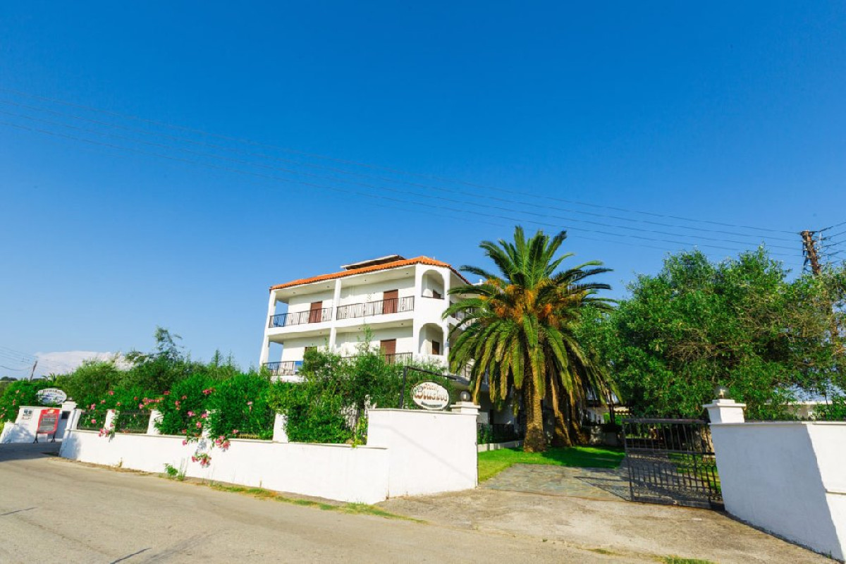 Ionian Suites by Bruskos (Agios Georgios Argyrades)