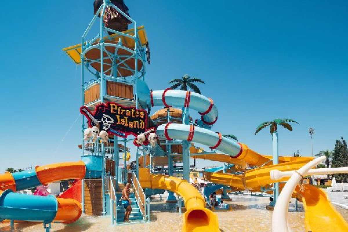 SELECTUM FAMILY RESORT SIDE (EX.SILENCE BEACH RESORT HOTEL)