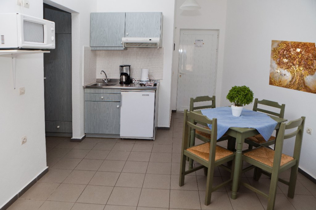 Blue Horizon Apartments (C)