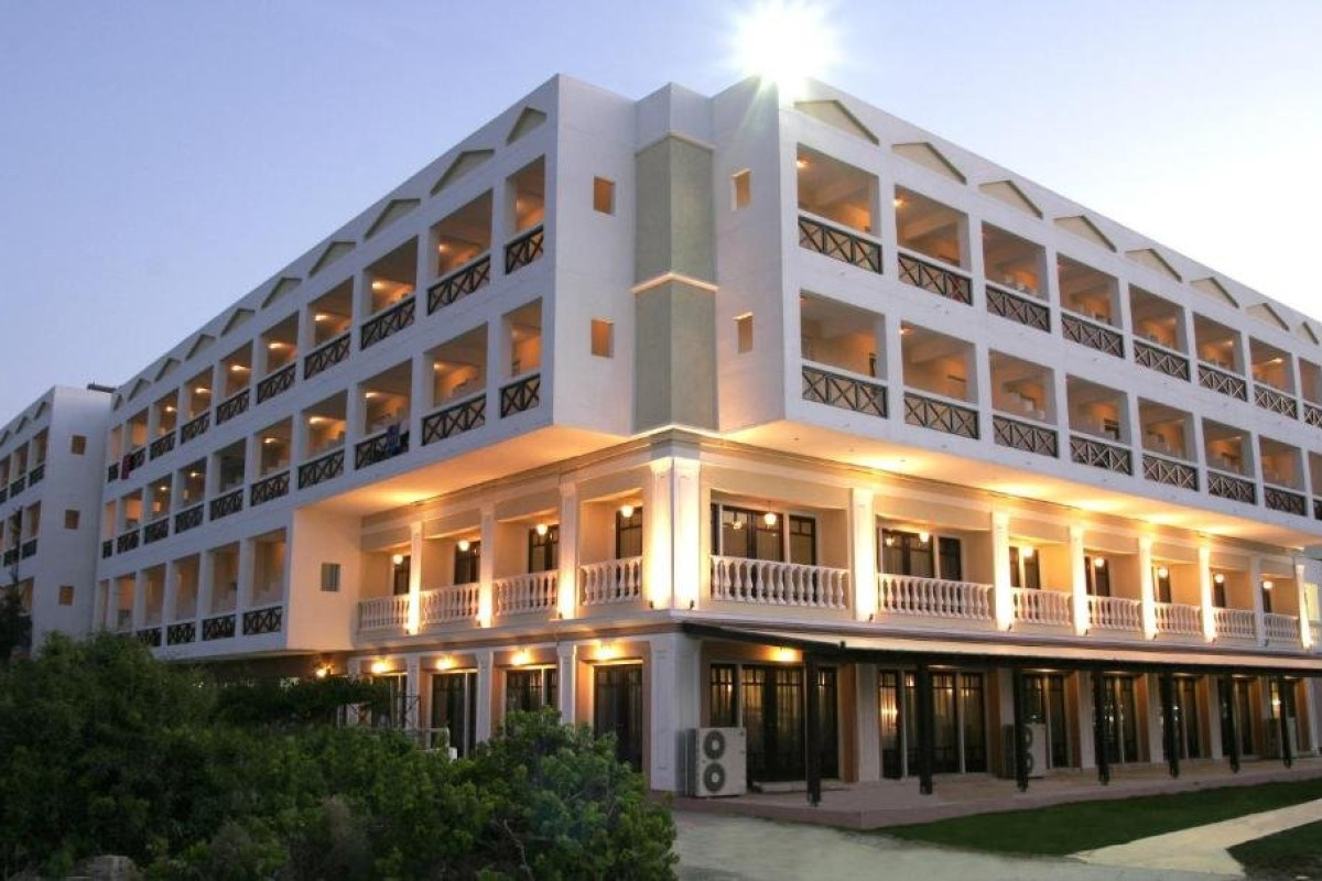 Hersonissos Palace (recomandat 4*)