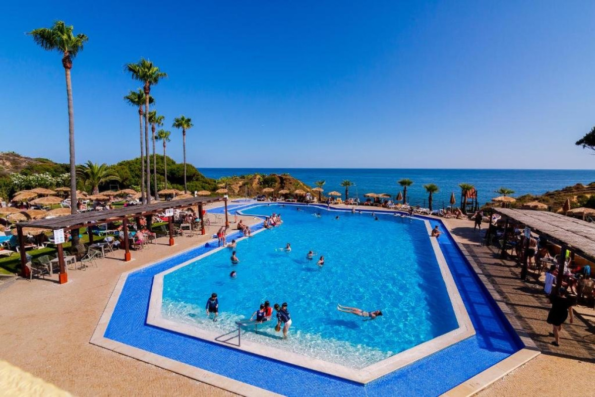 AURAMAR BEACH RESORT