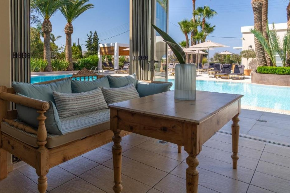 Dedalos Hotel (Mallia)