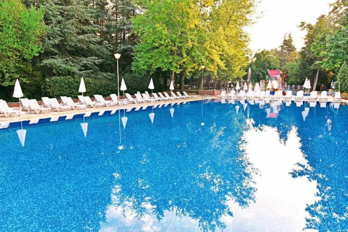 KOMPAS - HOTEL RENOVAT 2026