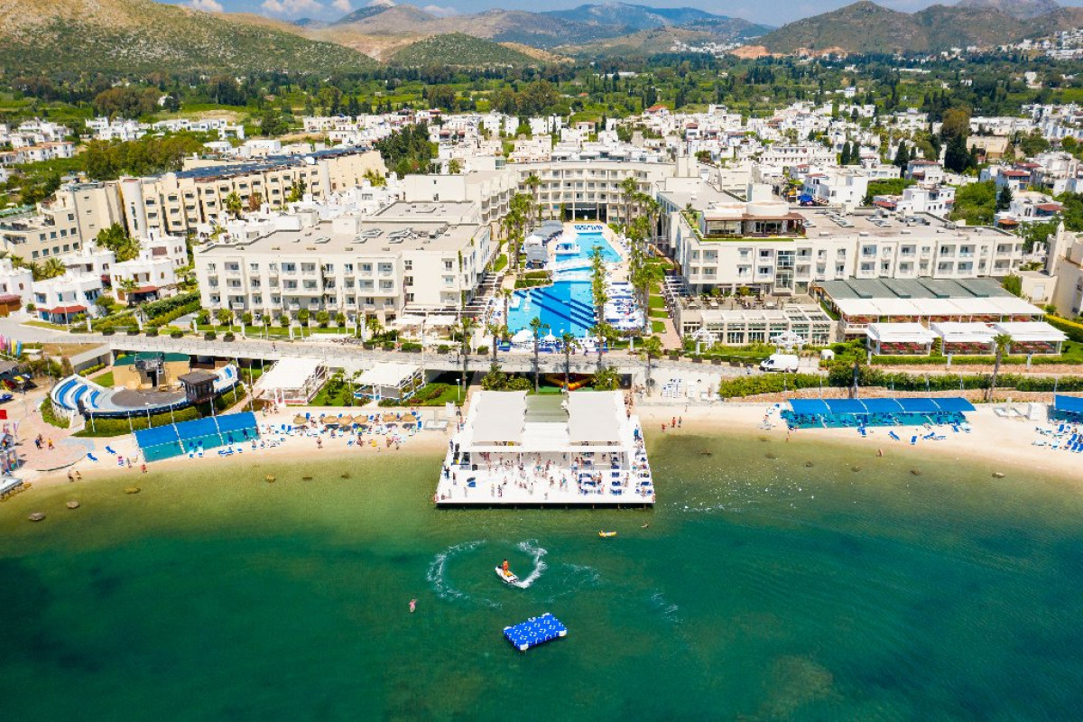 LA BLANCHE RESORT AND SPA (Turgutreis)