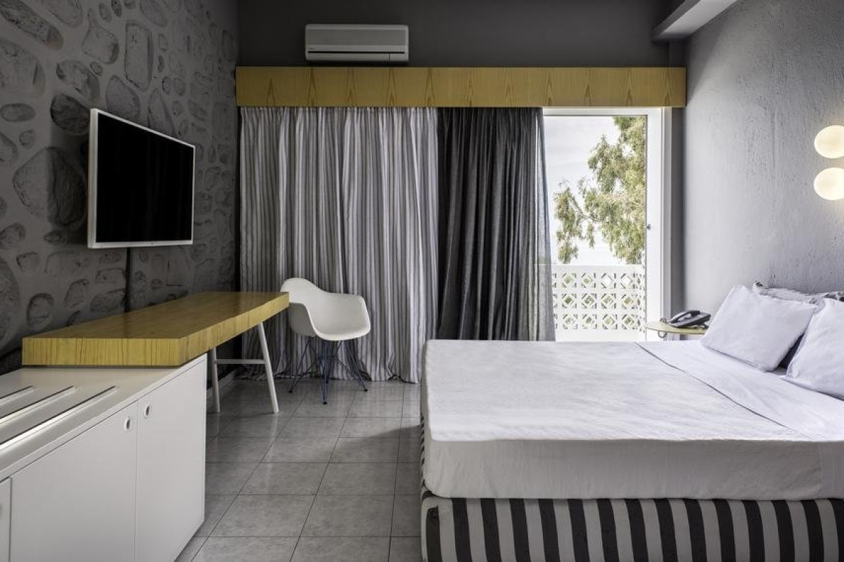 Alkistis (Adults Only, 15+)