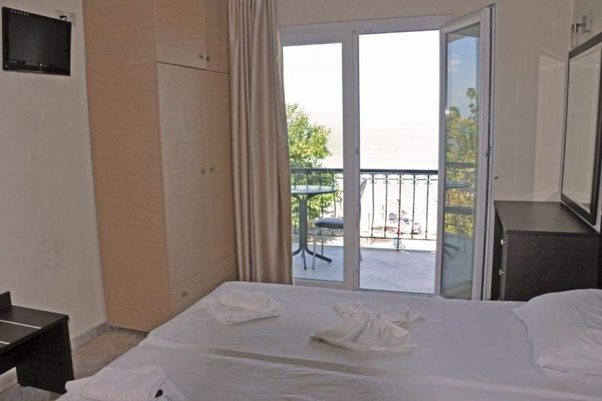 Sunrise Beach Hotel (Skala Rachoni)