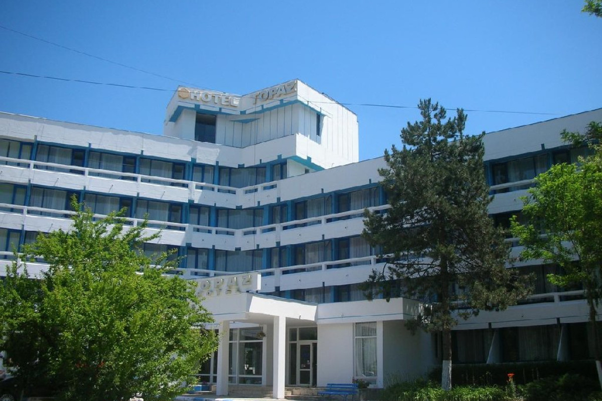 Topaz cm