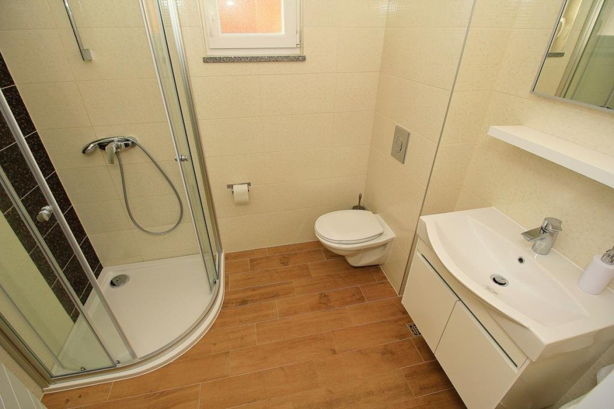 Apartments Stipe (Makarska)