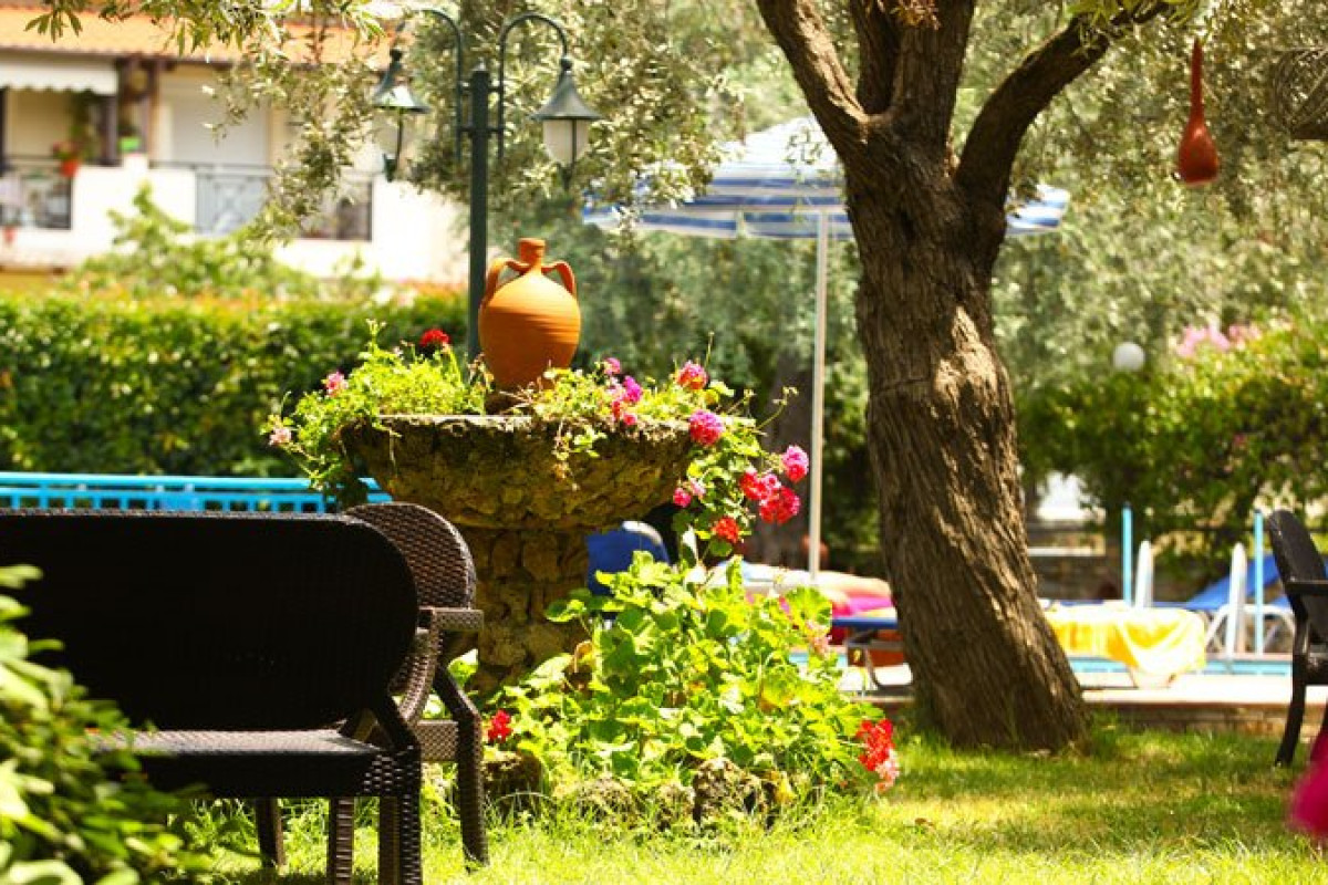 Thetis Hotel