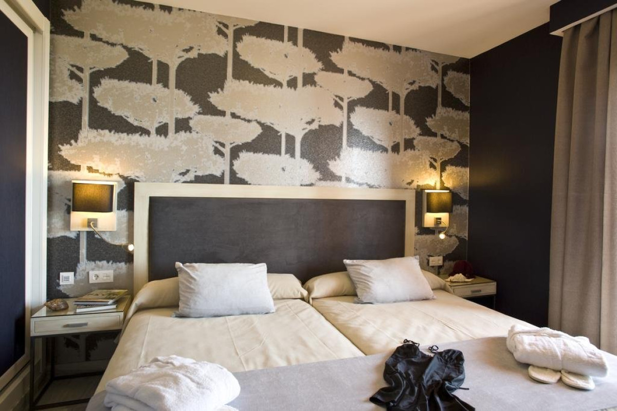 Holiday Hydros Boutique Hotel Spa Wellnes (Benalmadena)