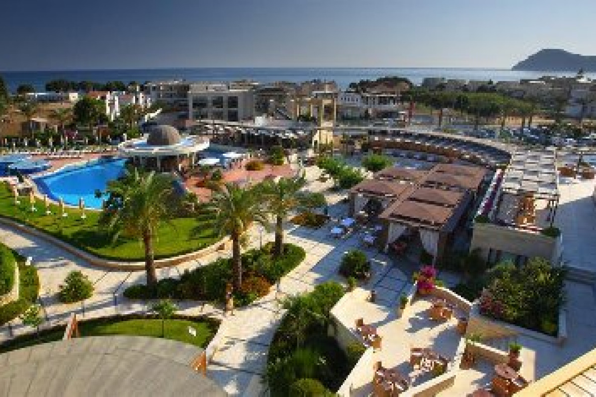 Minoa Palace Resort  Spa (C)