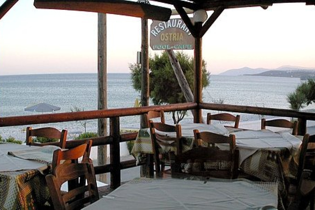Zefiros Beach