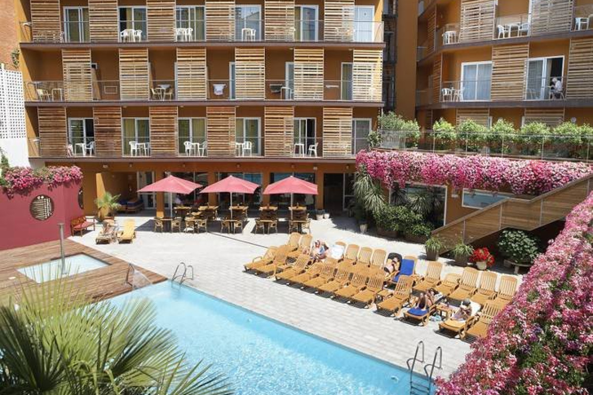 Alegria Plaza Paris (Lloret de Mar)