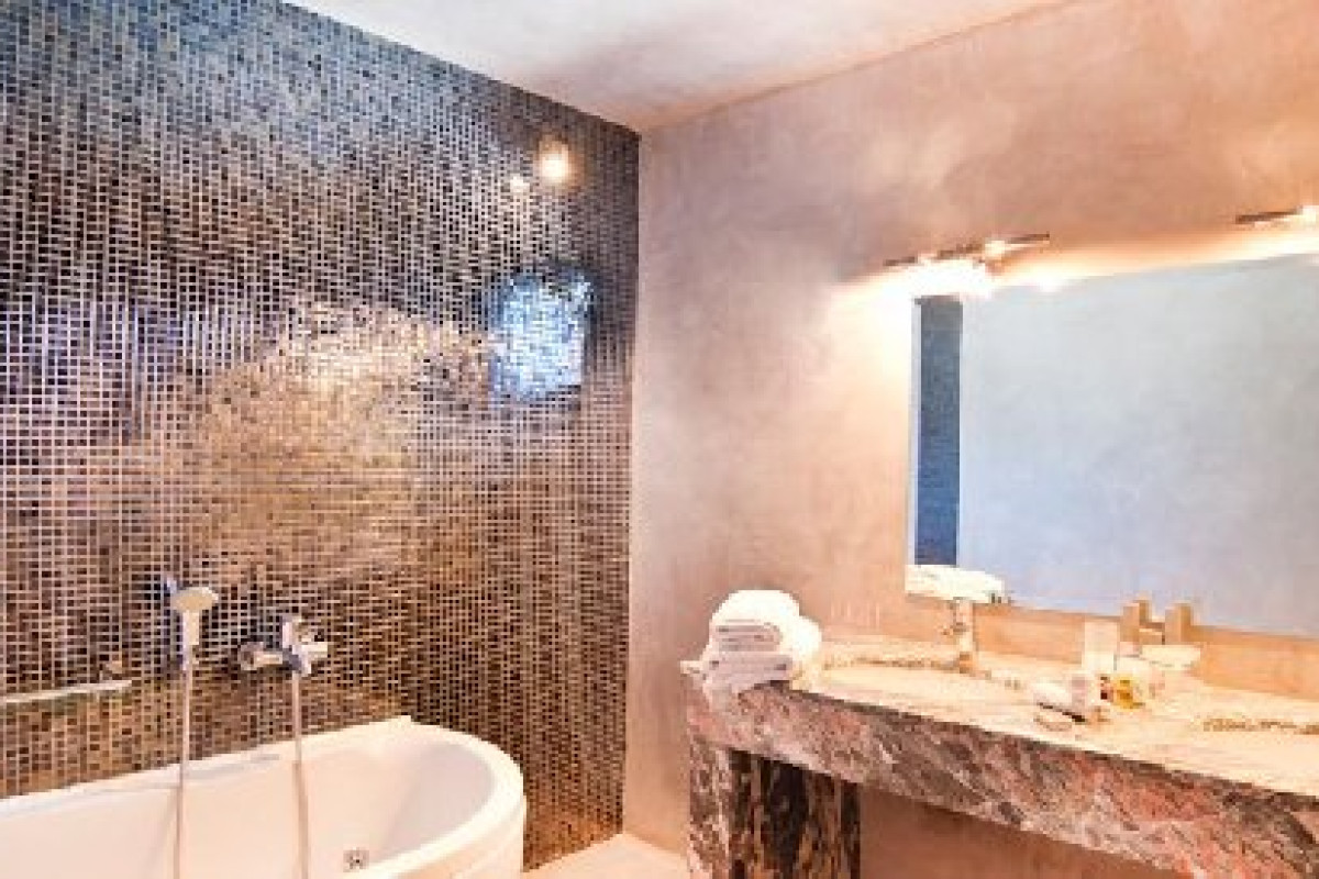 Petit Palace (Agia Irini - Fira - Santorini)