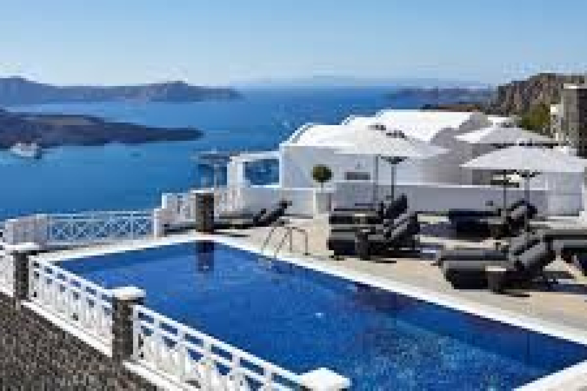 Petit Palace (Agia Irini - Fira - Santorini)
