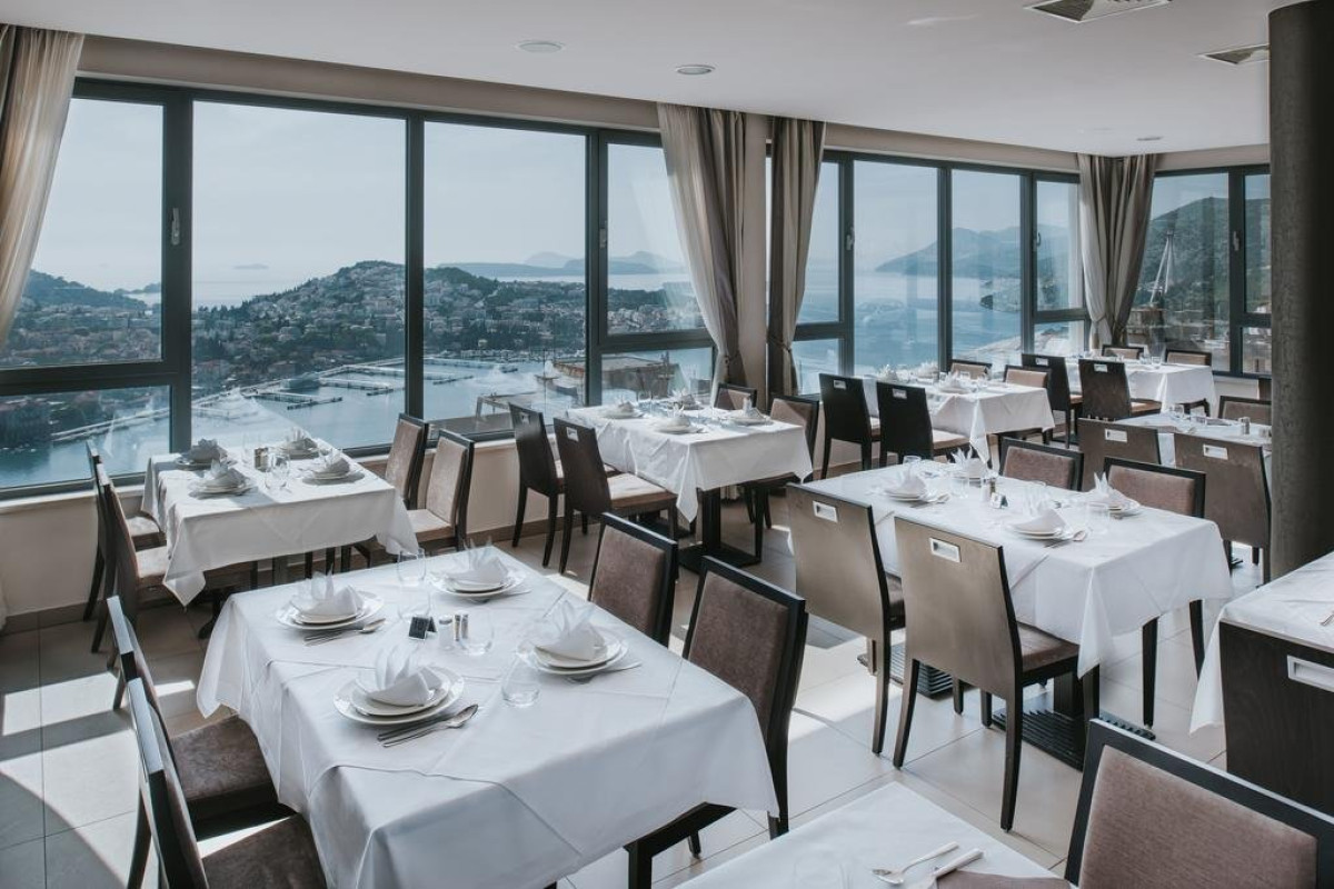 Adria (Dubrovnik)