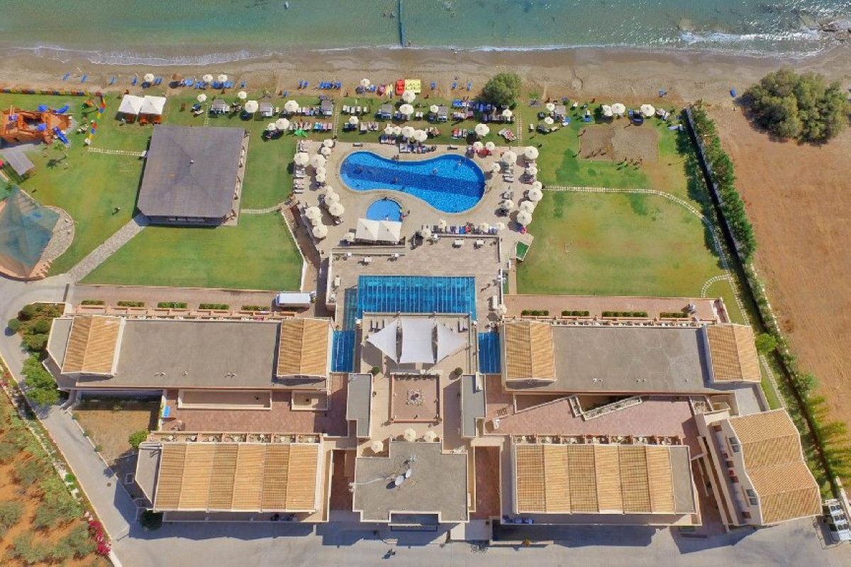 Kiani Beach Resort (C)