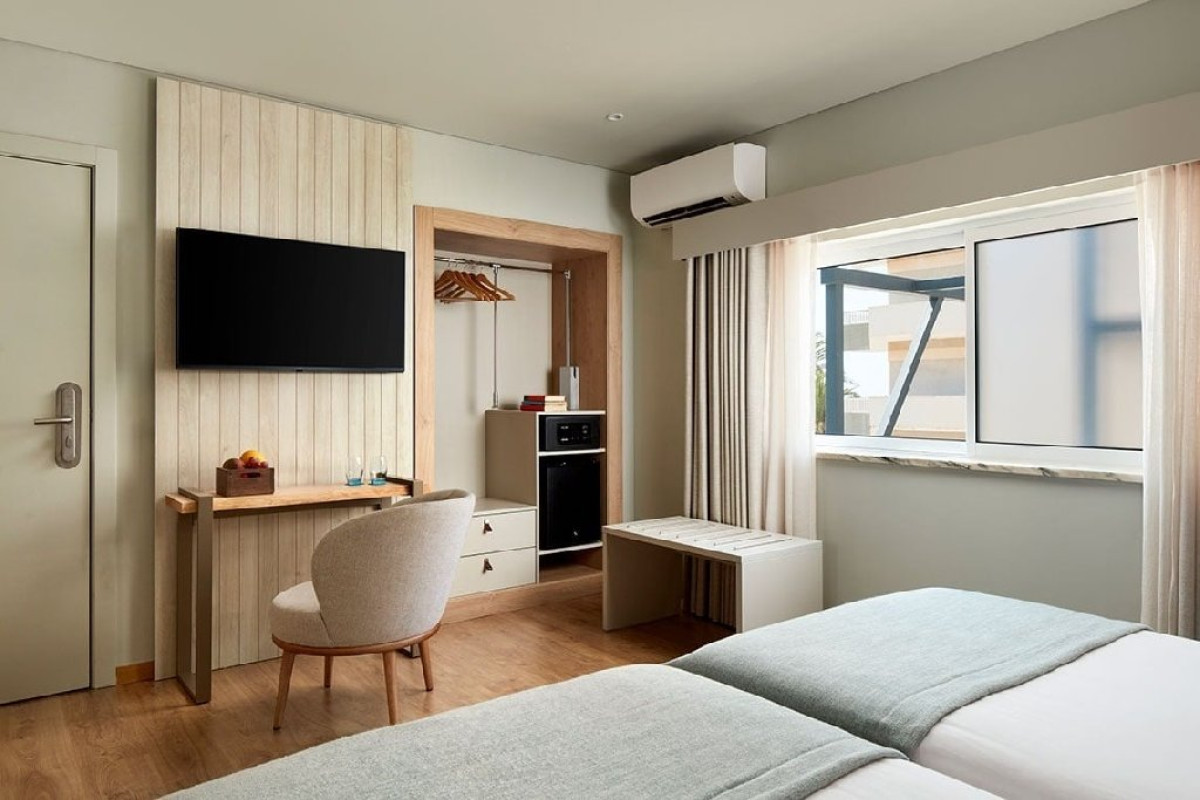 Dom Jose Beach Hotel