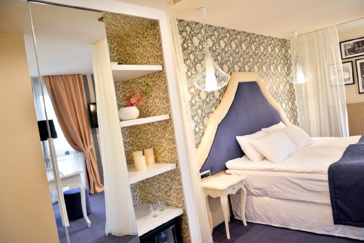 Hotel Capitolina City Chic