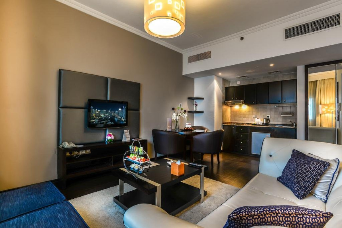 First Central Hotel Suits