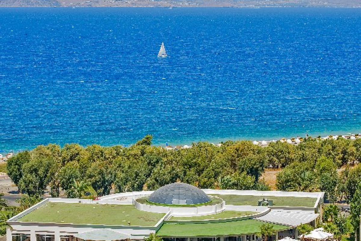 Kipriotis Maris Suites