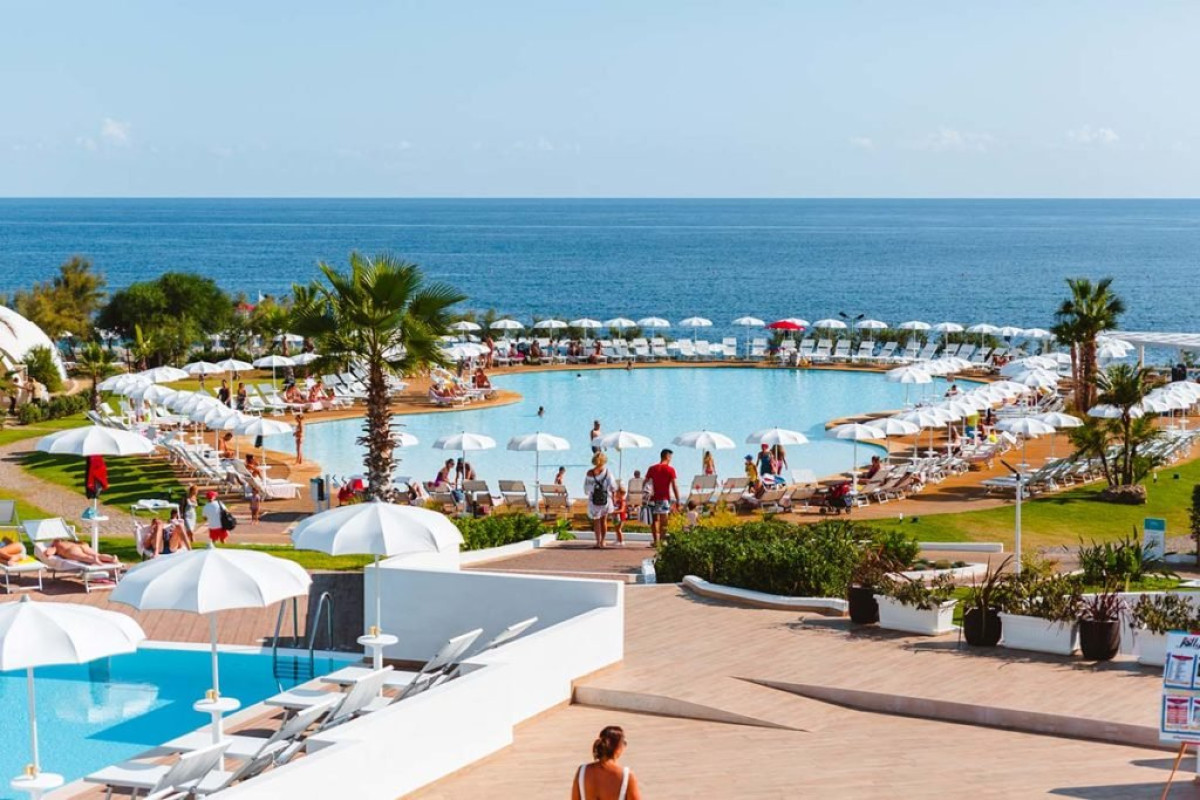 Torre Cintola Natural Sea Resort