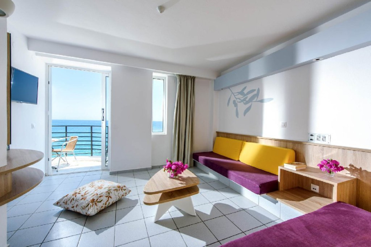 Alia Beach Hotel (Hersonisos)