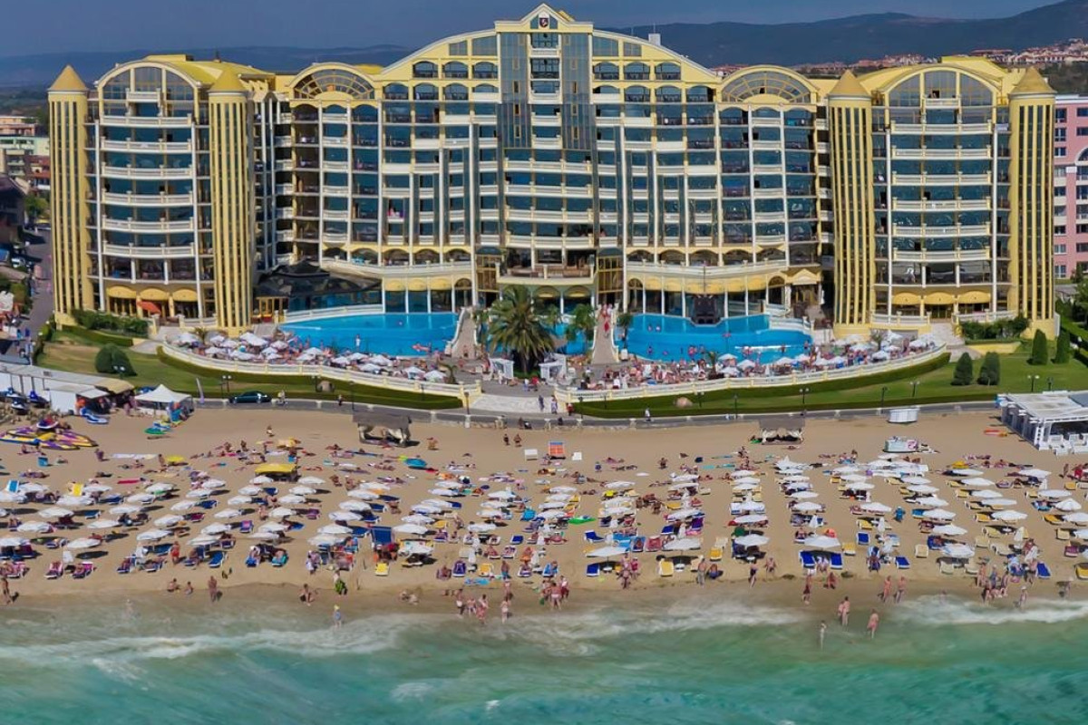IMPERIAL PALACE HOTEL