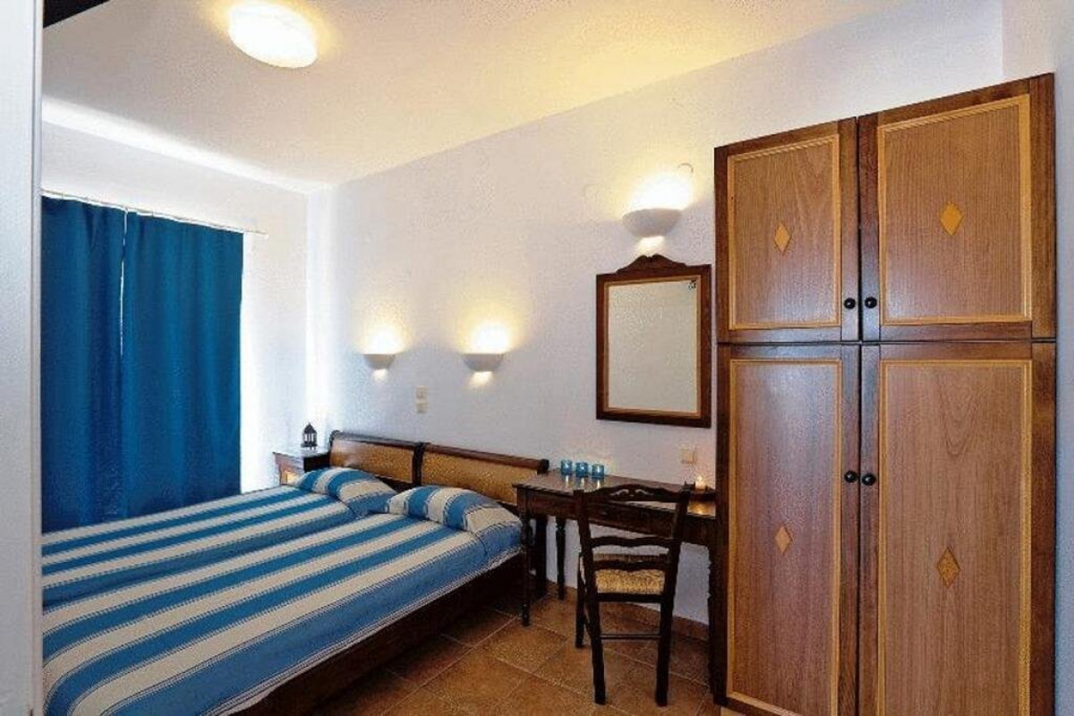 Katikies Studios and Apartments (D)