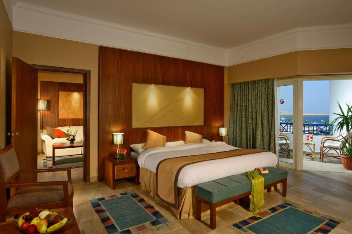 TROPITEL NAAMA BAY