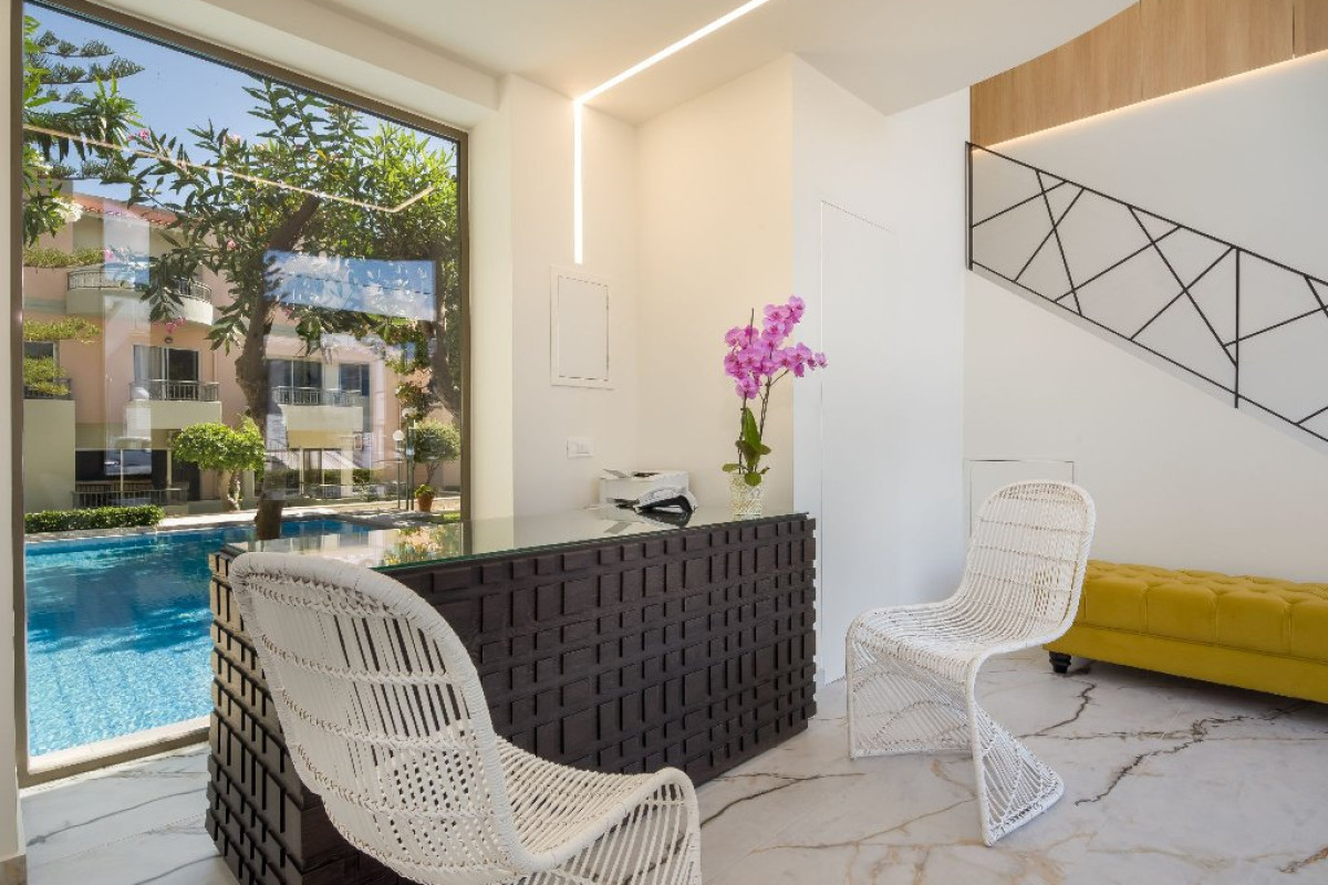 Lotus Hotel Apartments (K)