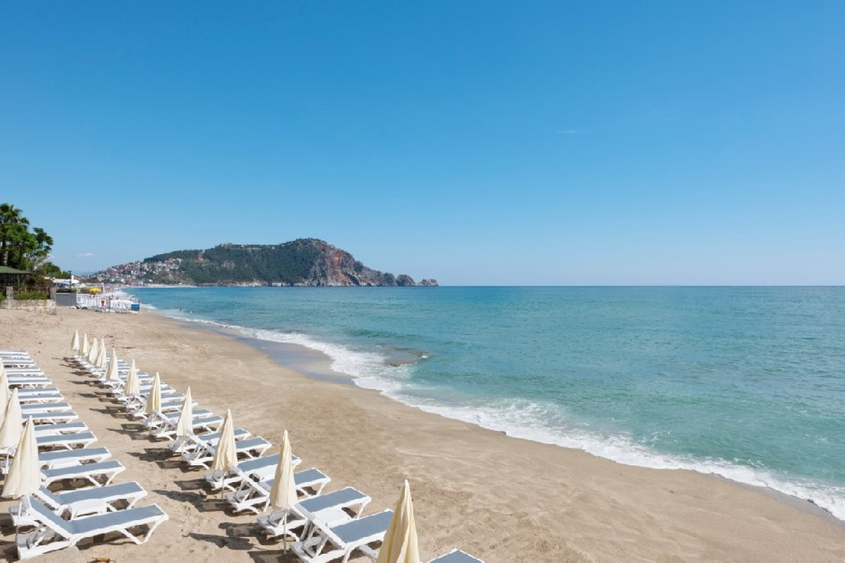FLORIA BEACH HOTEL