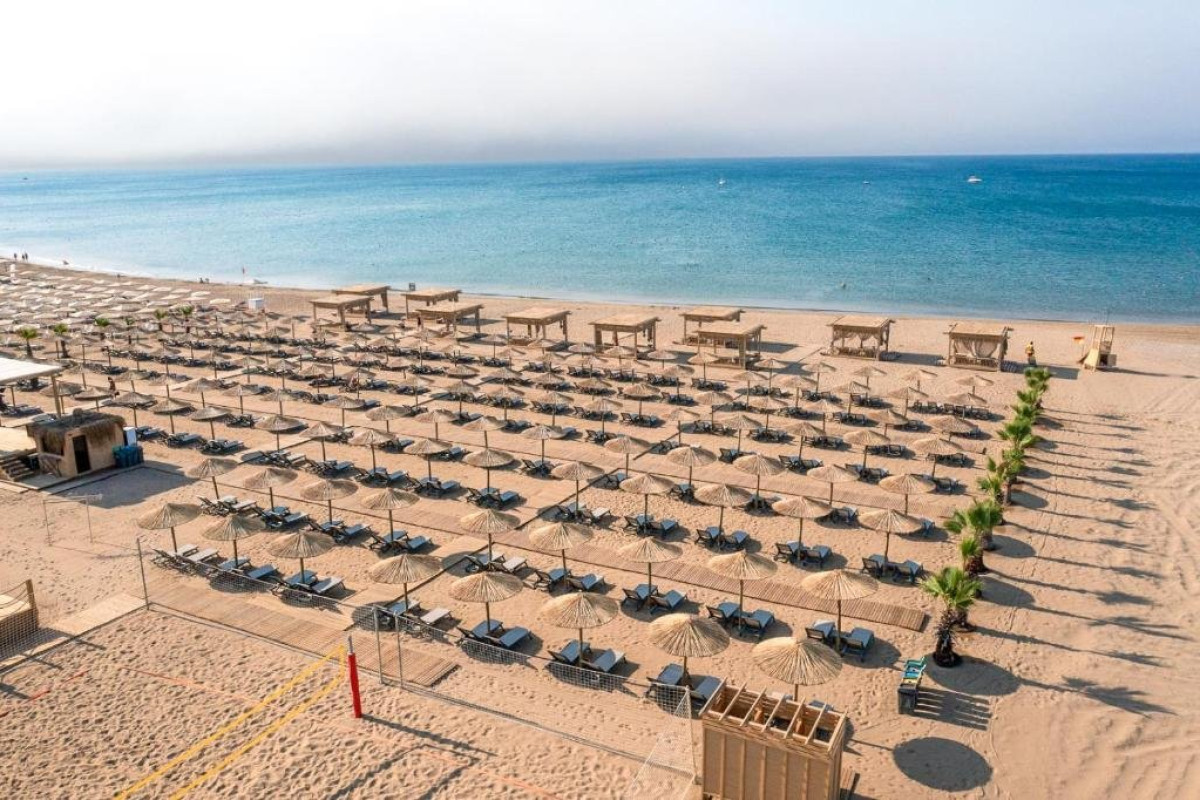 LIU RESORT