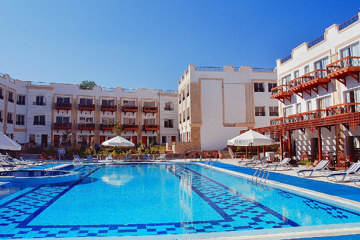 FALCON NAAMA STAR HOTEL