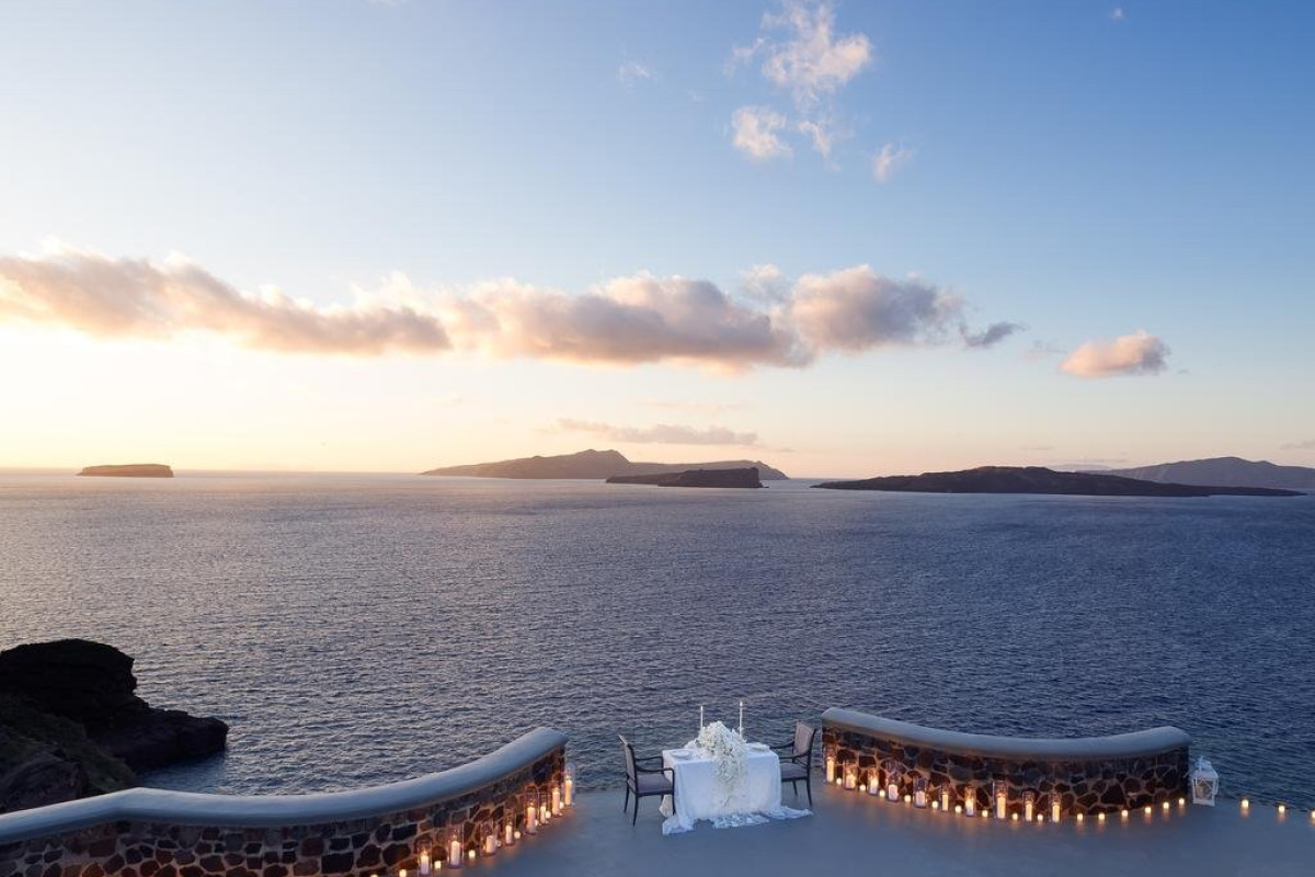 Ambassador Aegean Luxury Hotel Suites (Akrotiri - Santorini)