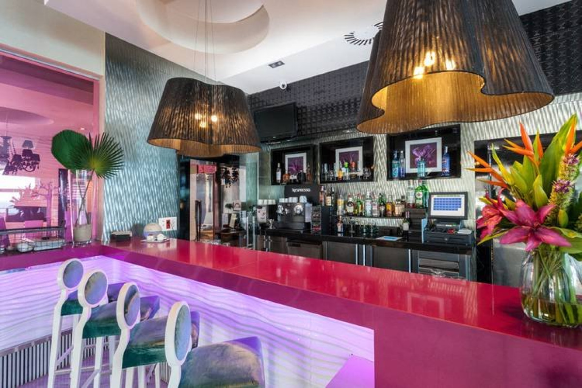 Holiday Hydros Boutique Hotel Spa Wellnes (Benalmadena)