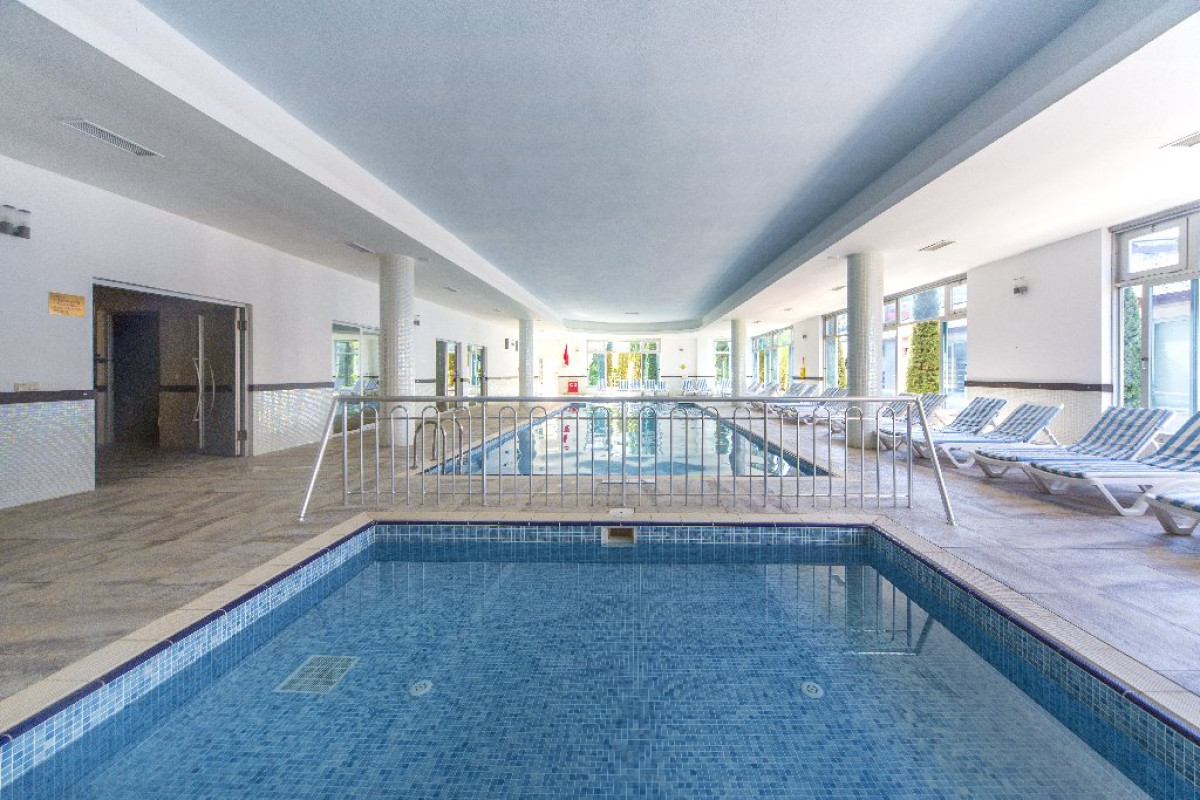 LONICERA WORLD HOTEL