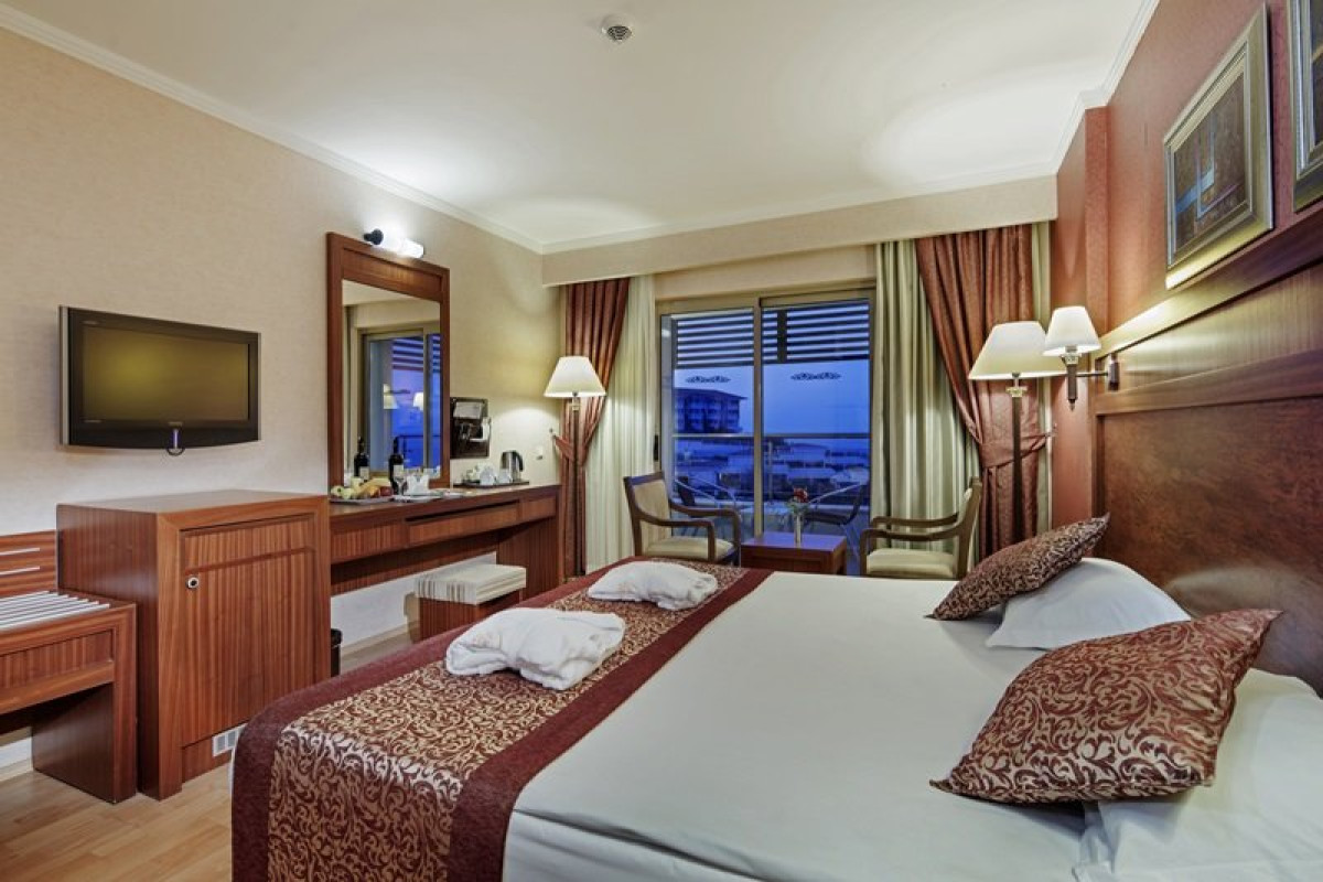 ALBA ROYAL HOTEL (adults only)